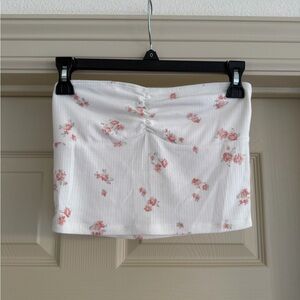 Arizona White Floral Ribbed Tube Top with Pink Roses